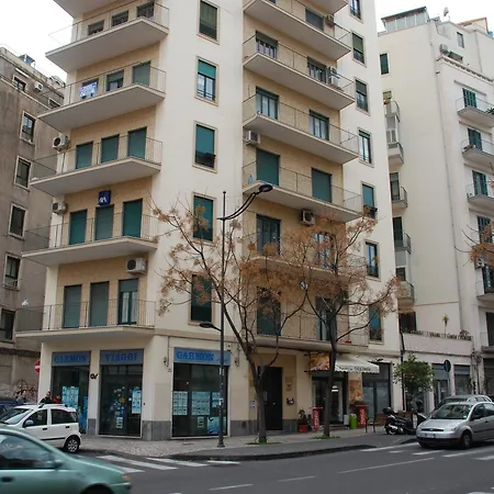 Penthouse Apartament Katania